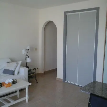 Geranios Apartment